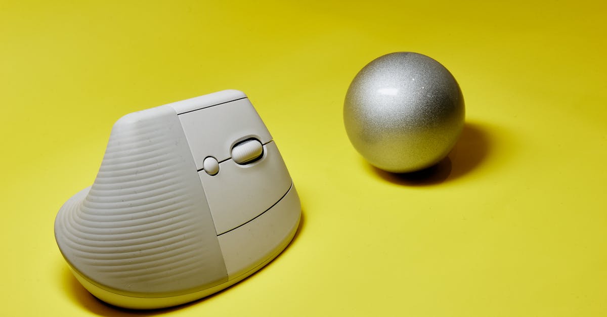 Comparatif des souris ergonomiques pour le bureau