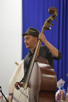 Free stock photo of barpendant, folk dance