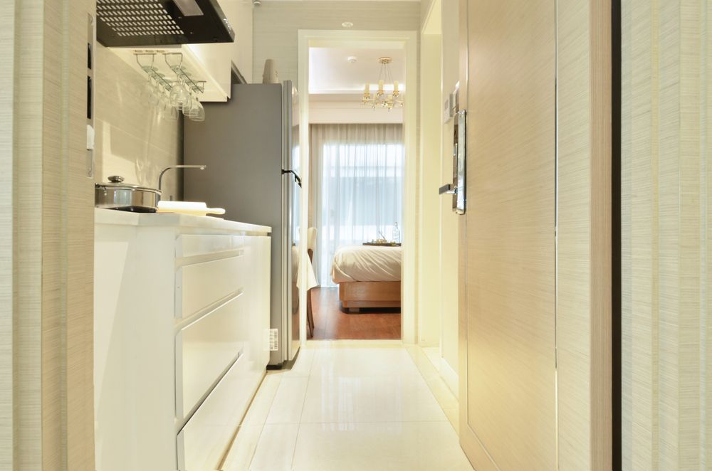 A bright, freshly cleaned kitchen
