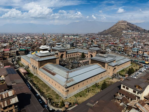 Explore Old City and Jamia Masjid
