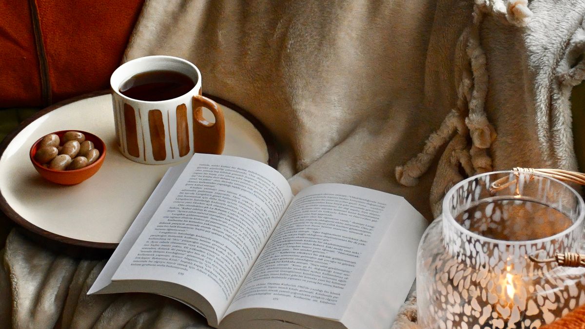 Comment intégrer le hygge dans votre routine bien-être en 2026