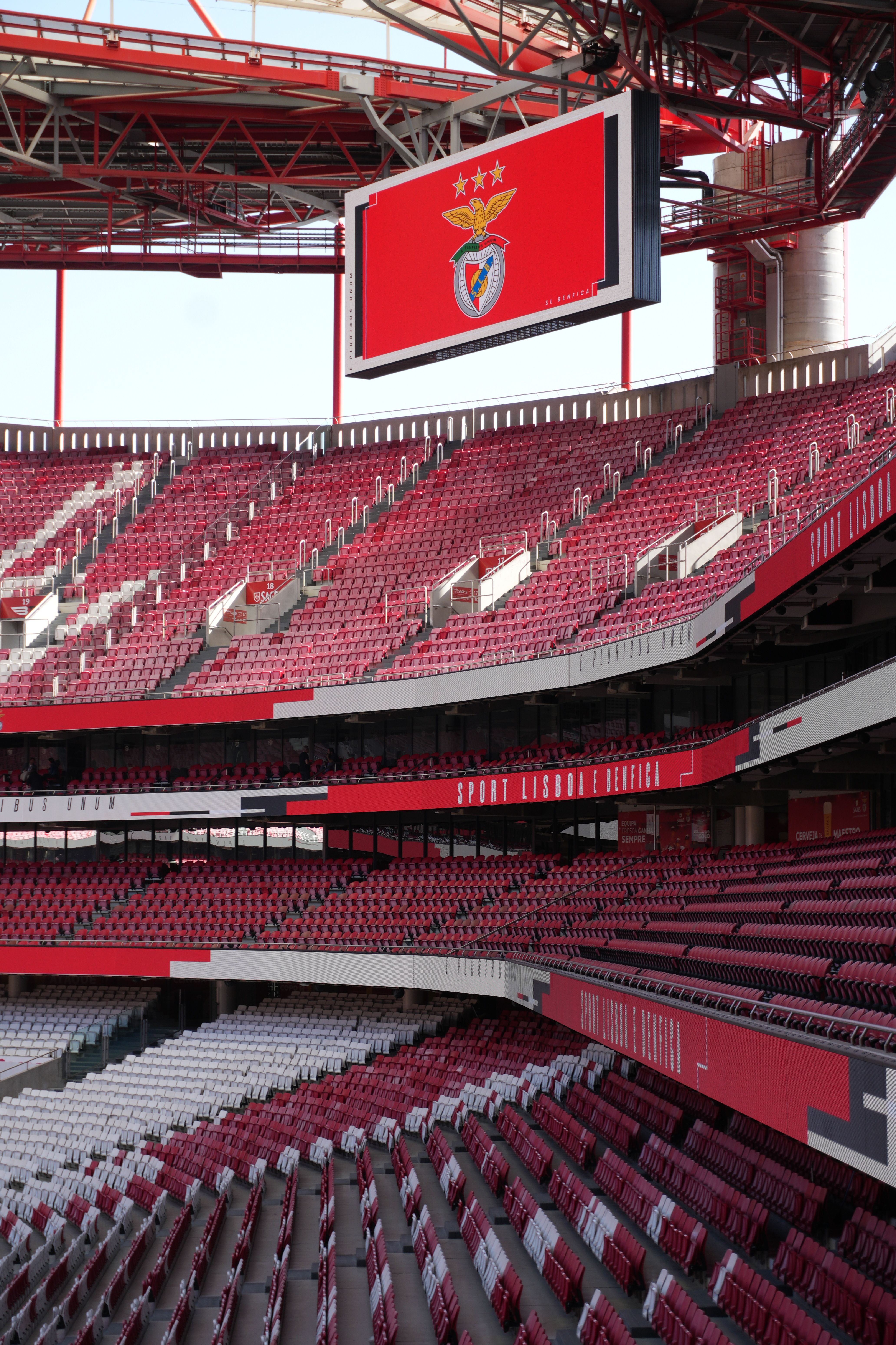 Benfica - Estoril referee brings bad memories to Club da Luz fans