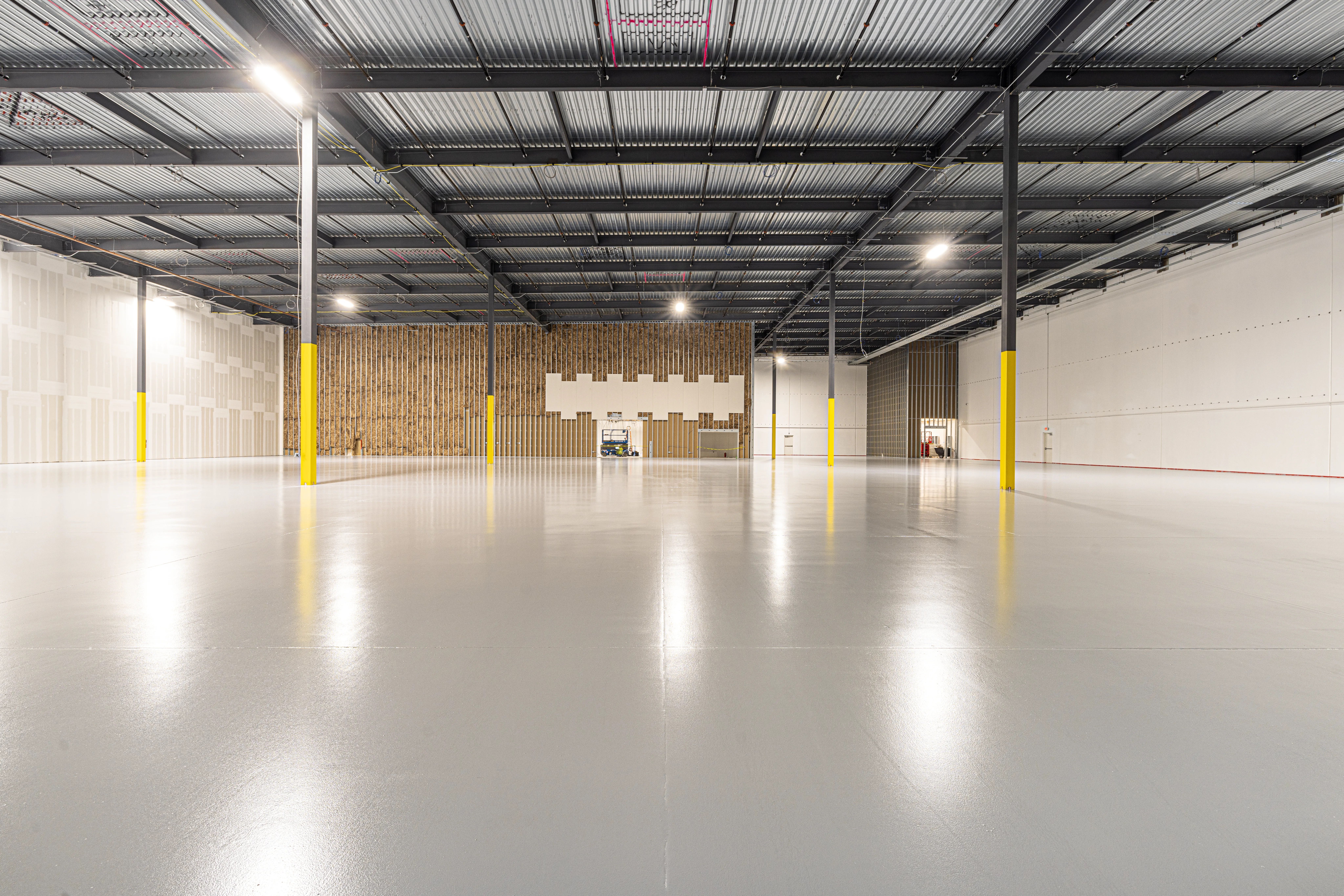 Cleanroom epoxy floor