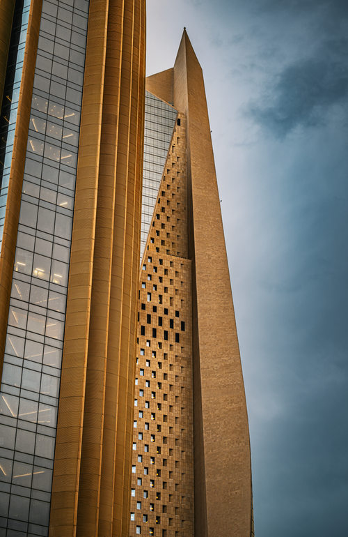Modern Architectural Towers in Kuwait City · Free Stock Photo