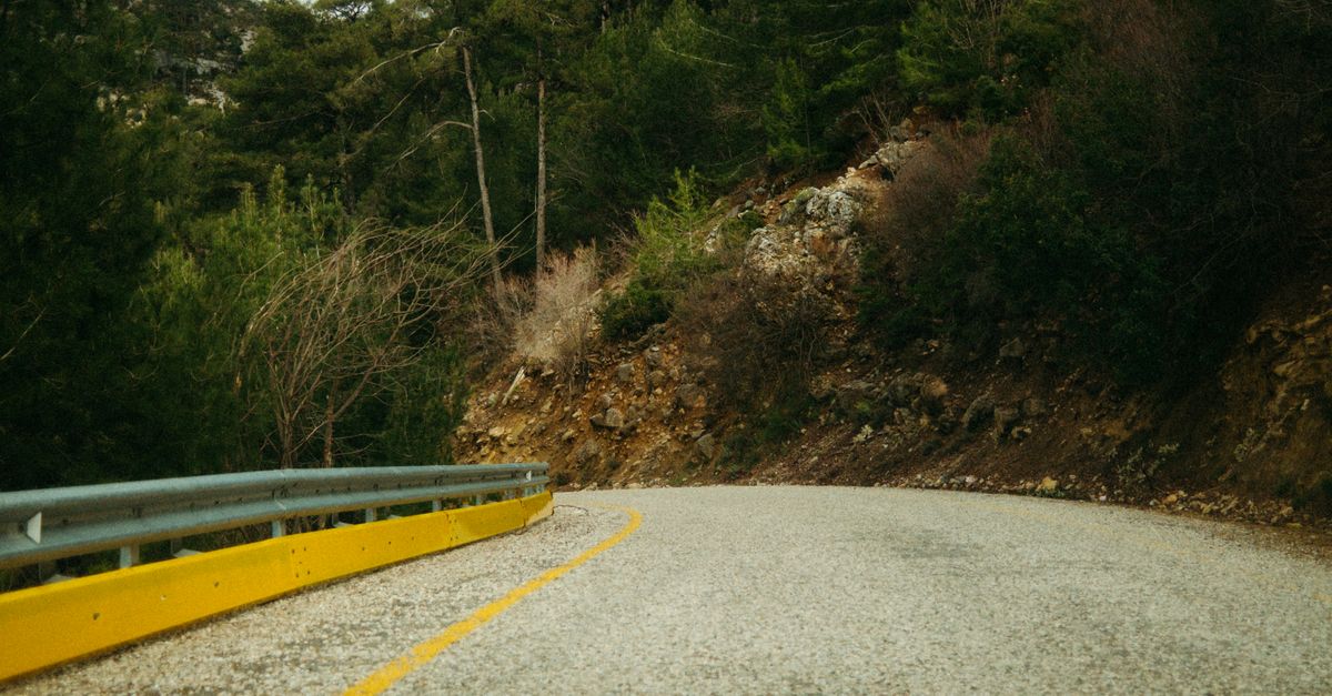 A visual of a winding road with "Guardrails" on the side, representing a flexible retirement path