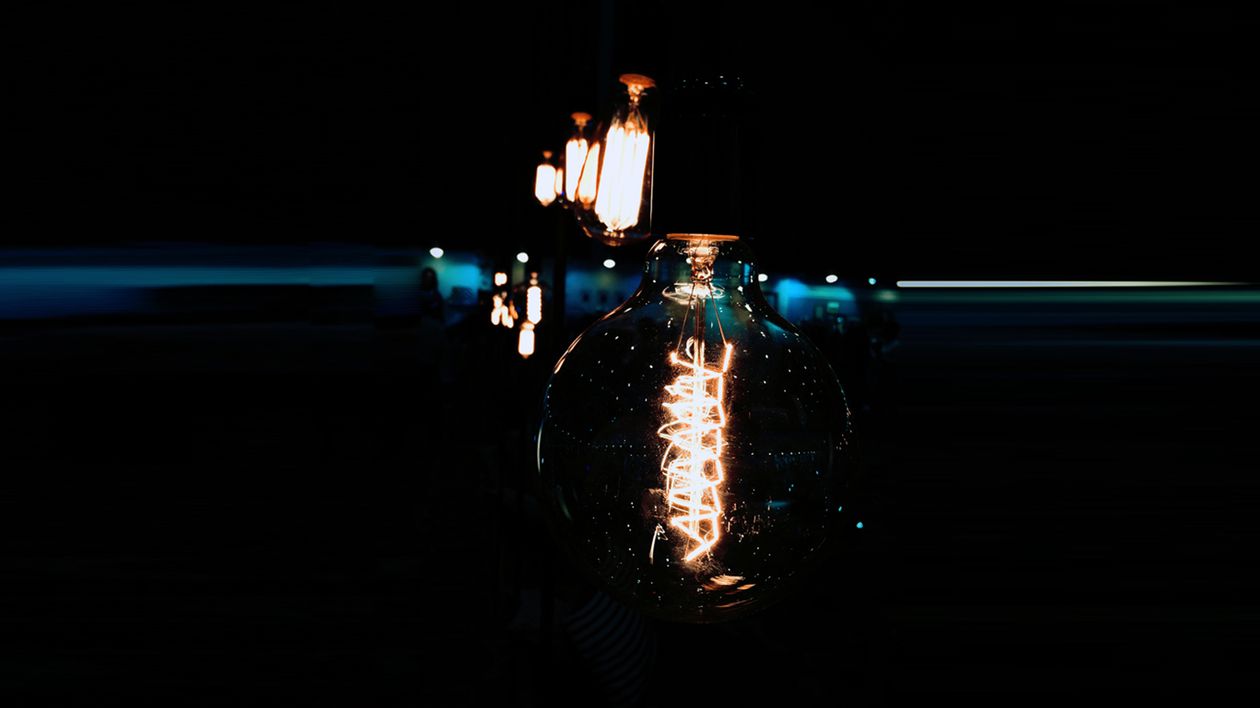 Brown Framed Light Bulb · Free Stock Photo