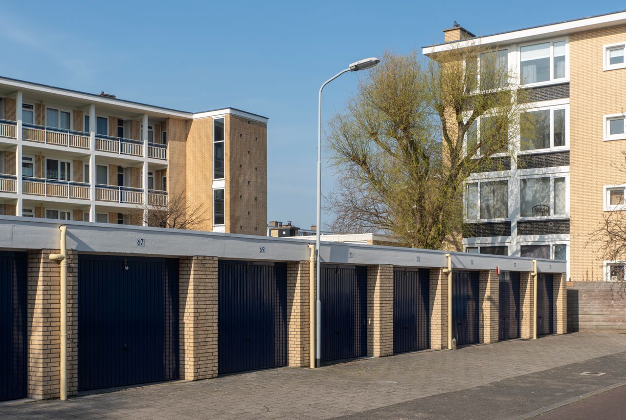 Storage & moves to storage Kenton — removals work in progress