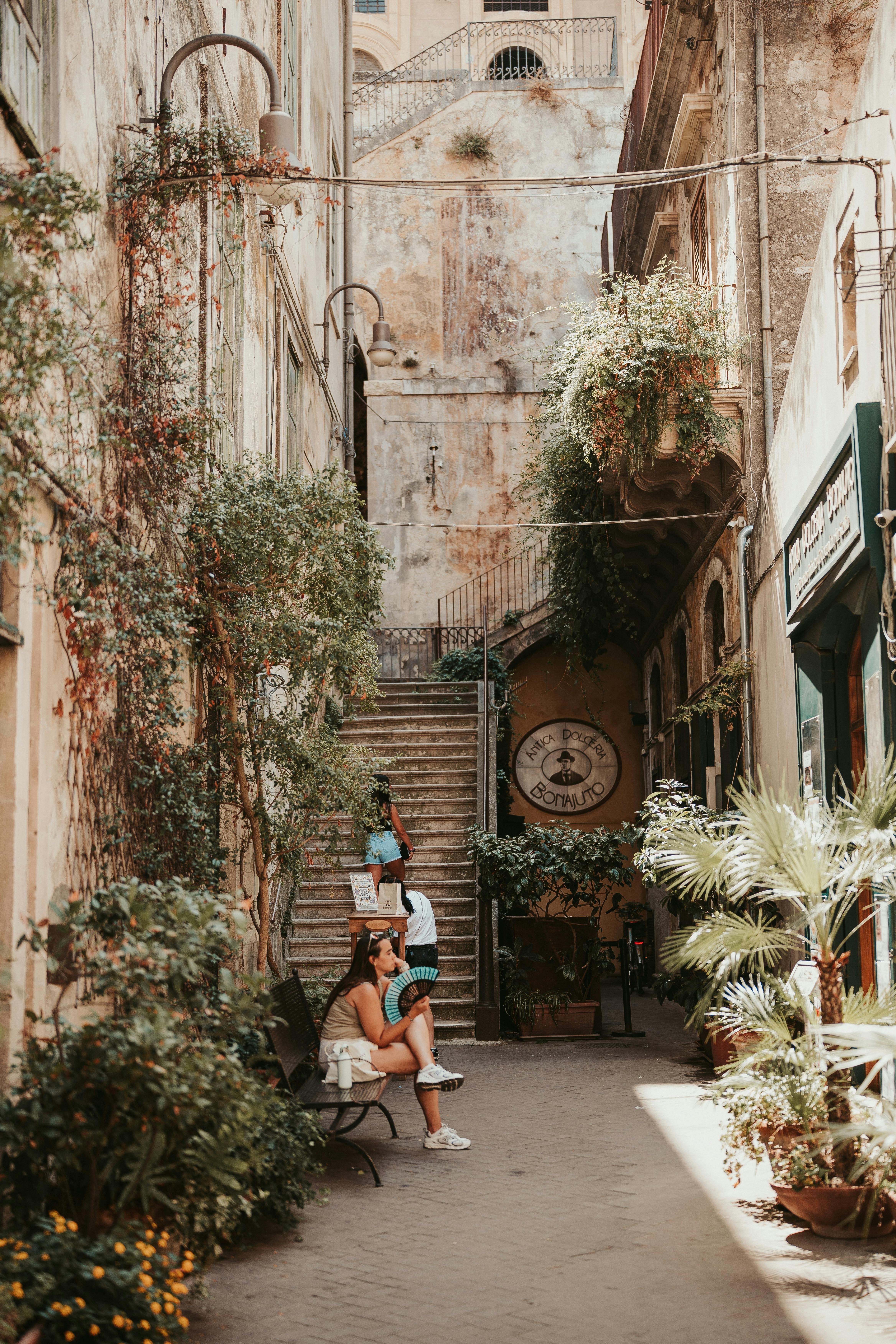 無料 アウトドアカフェ, ヨーロッパ, ヨーロッパのライフスタイルの無料の写真素材 写真素材