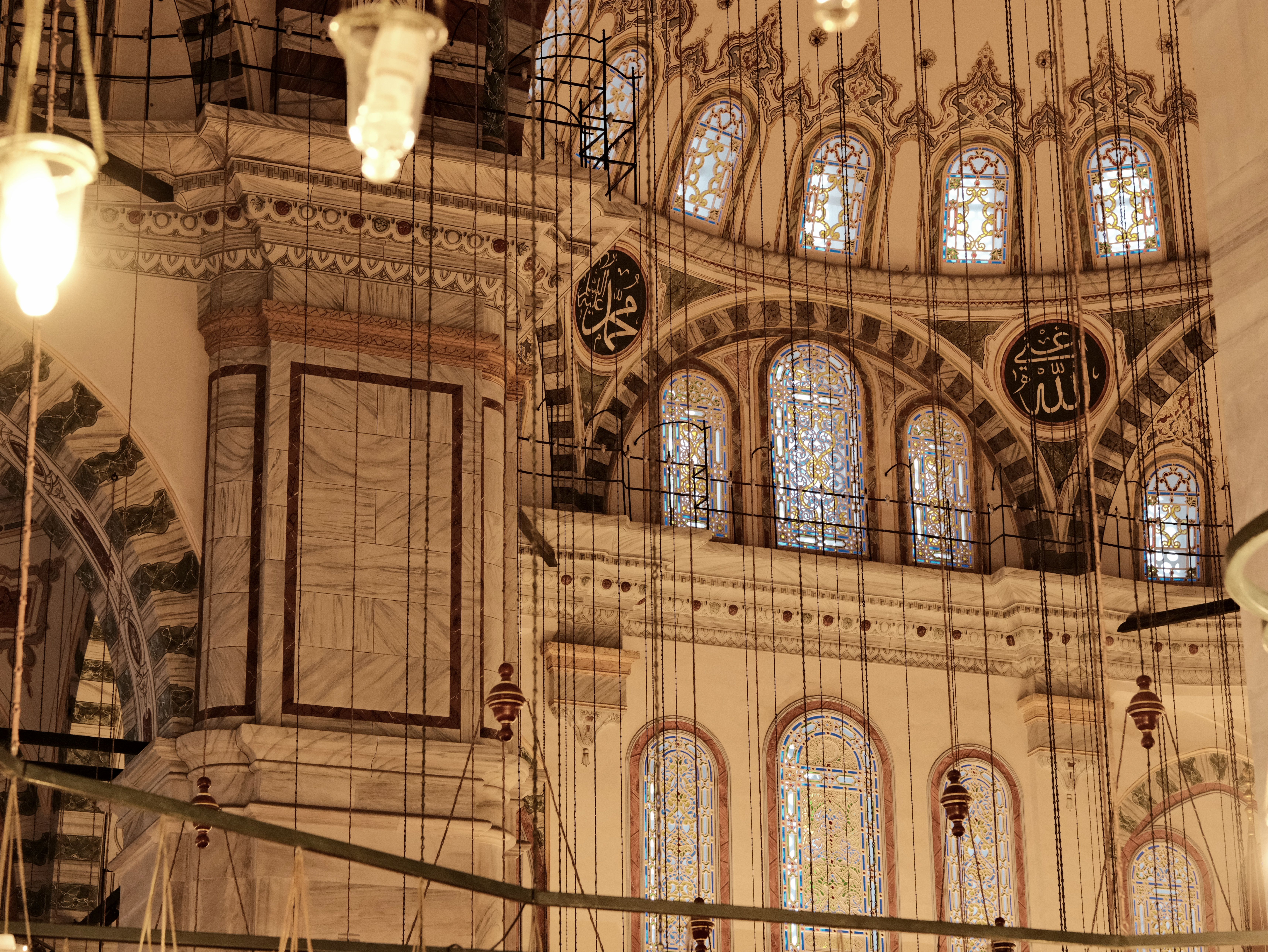 Intricate Interior of a Historic Mosque · Free Stock Photo