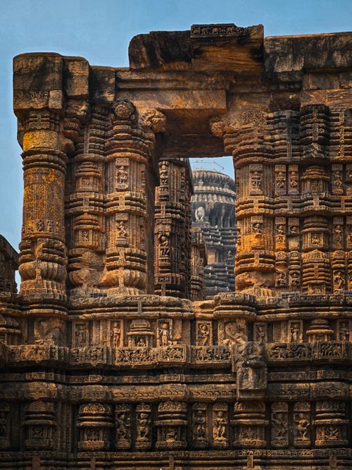 Free Detailed view of the intricate stone carvings at the historic Konark Sun Temple, Odisha, India. Stock Photo