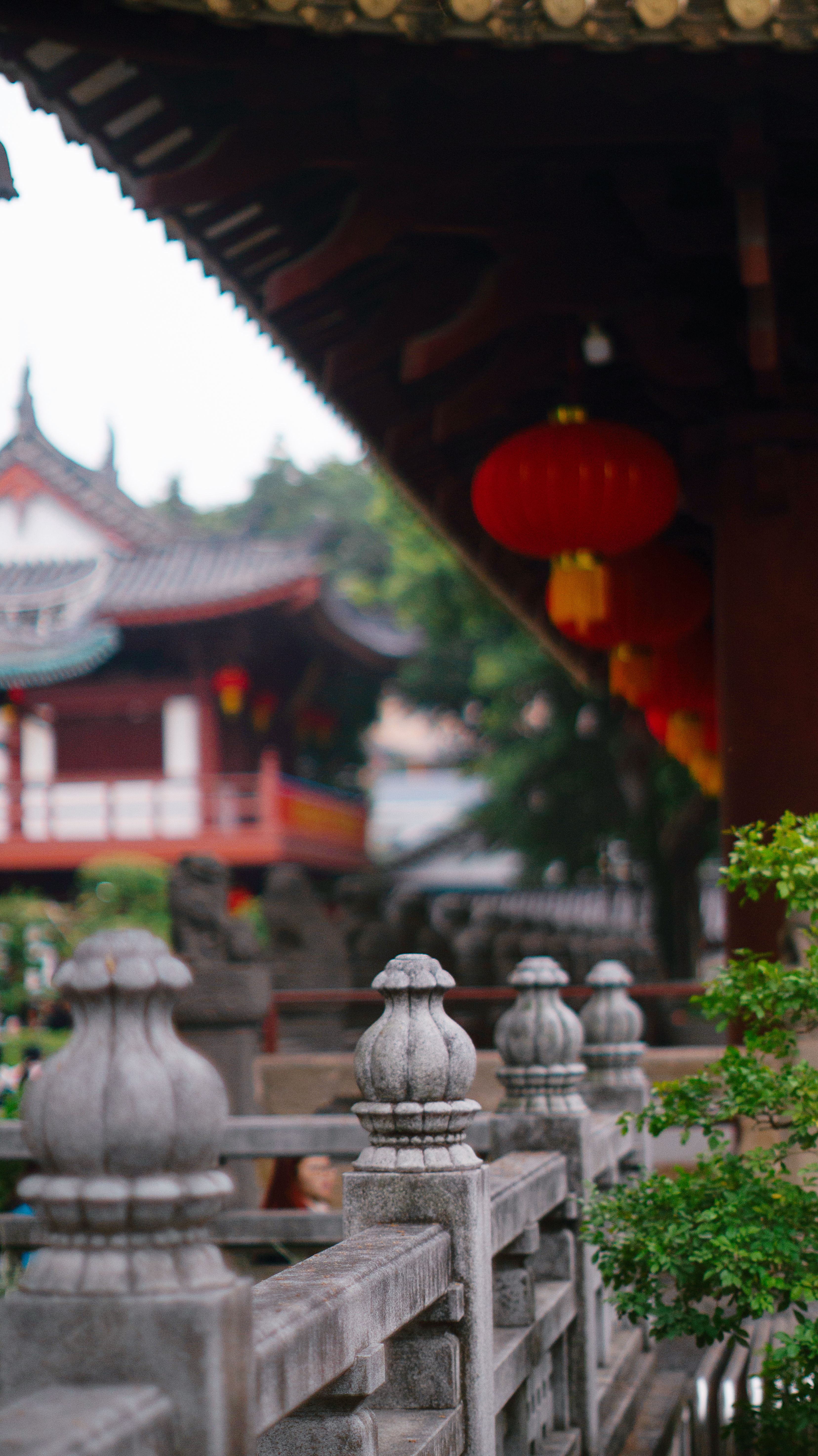 Traditional Red Lanterns in Asian Architecture · Free Stock Photo