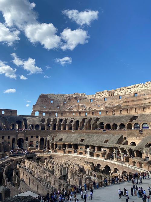 Free Discover the historic grandeur of the Roman Colosseum, a must-see landmark in Rome, Italy. Stock Photo