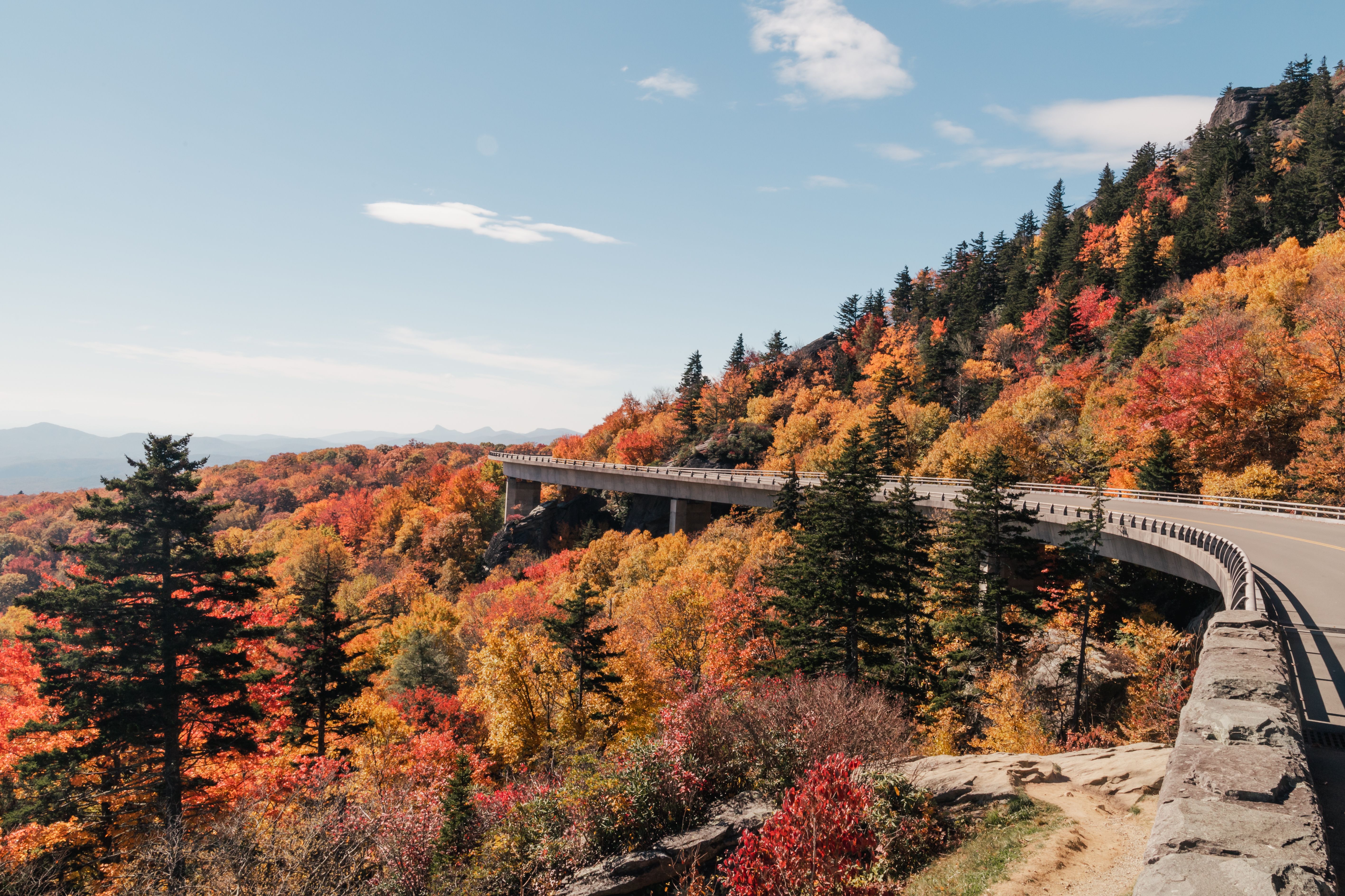 The Blue Ridge Parkway in autumn, North Carolina