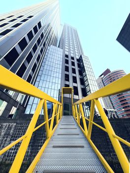 Farbenfrohes Architektur-Aufnahme in Rotterdam – Architektur Hintergrundbild