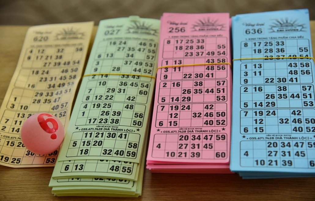 Online Casino: Spielautomaten und Live-Spiele im Überblick
