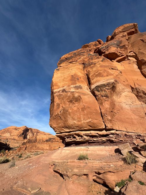 Free Stunning red rock landscape in Moab, Utah, showcasing natural beauty and geological formations. Stock Photo