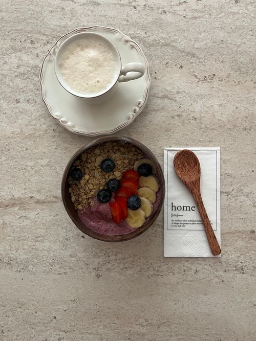 Free Top view of a nutritious breakfast featuring a smoothie bowl and coffee, perfect for a healthy start. Stock Photo
