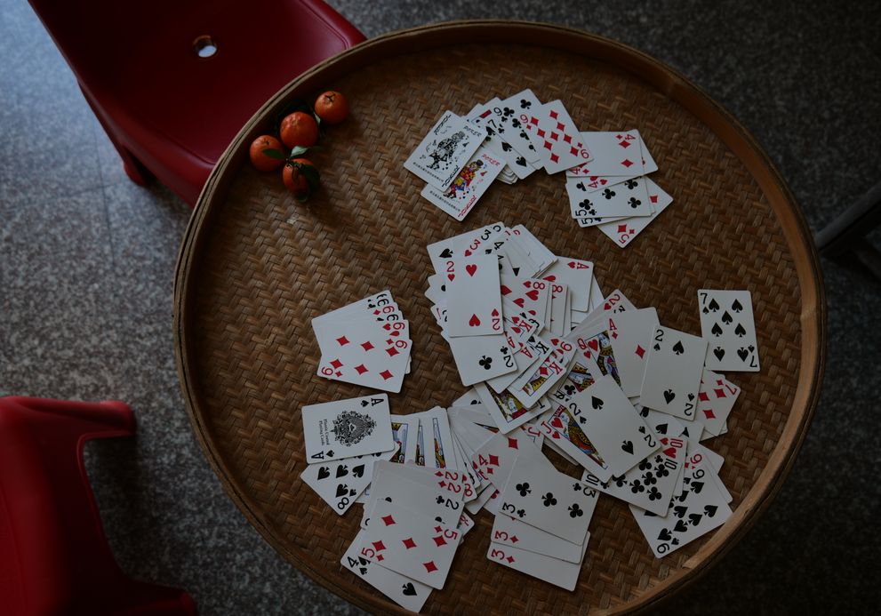Online Casino: Spielautomaten und Live-Spiele im Überblick