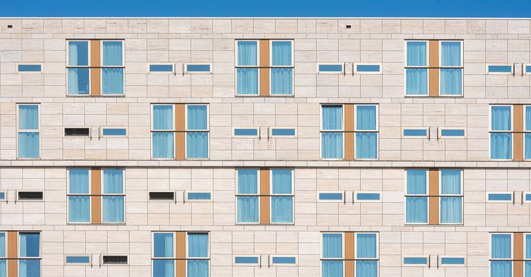 Shannon hotel ordered to pay €25,000 for age‑discrimination dismissal