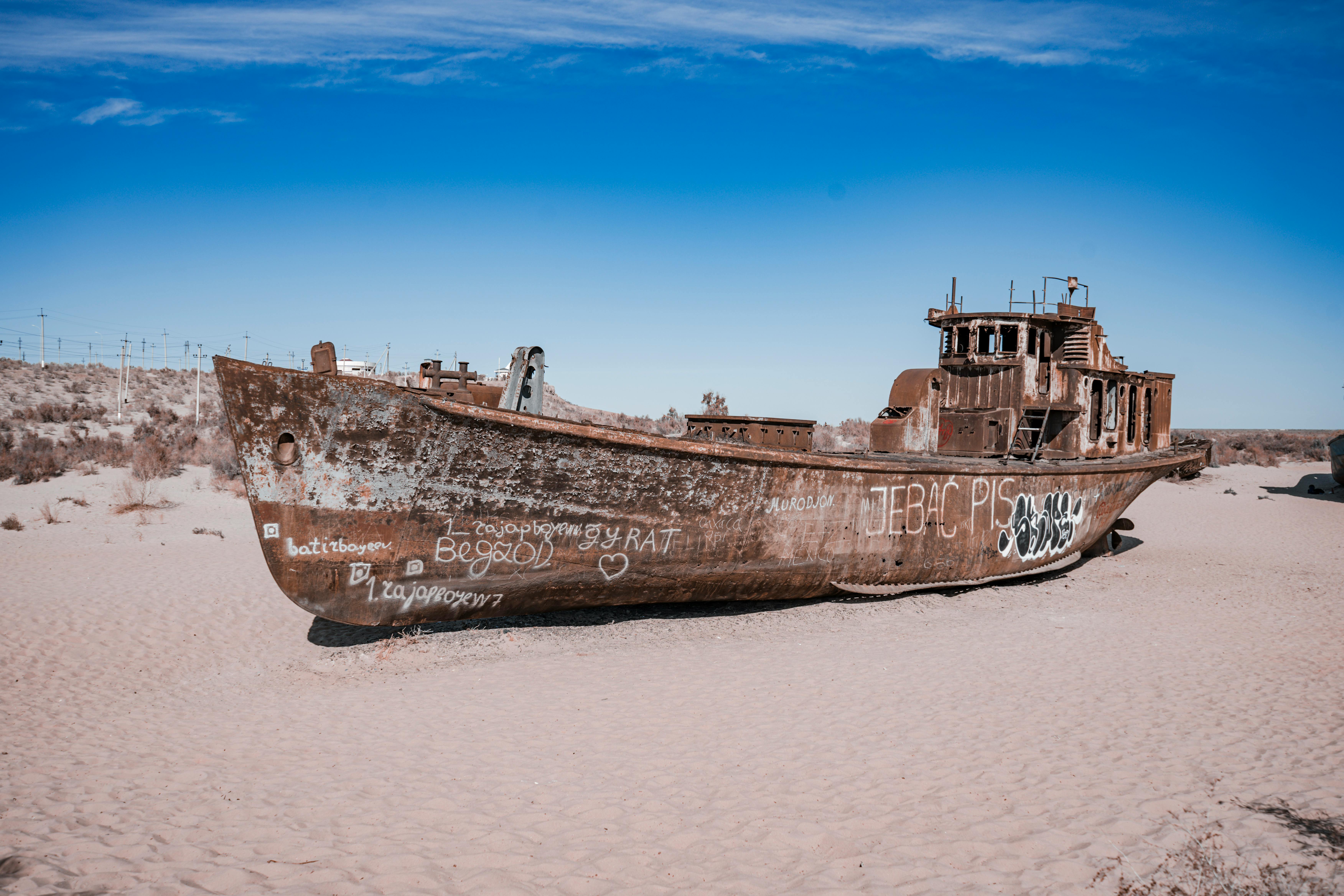 The New Era of Experiential Travel: Why 2025 Is Redefining Global Tourism — Photo by Khusen Rustamov on Pexels