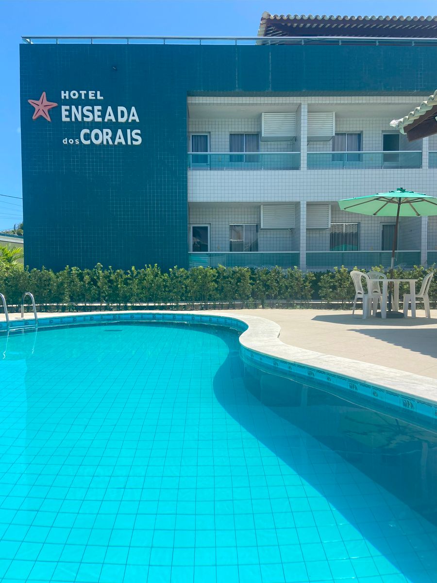 Hotel Enseada dos Corais — fachada