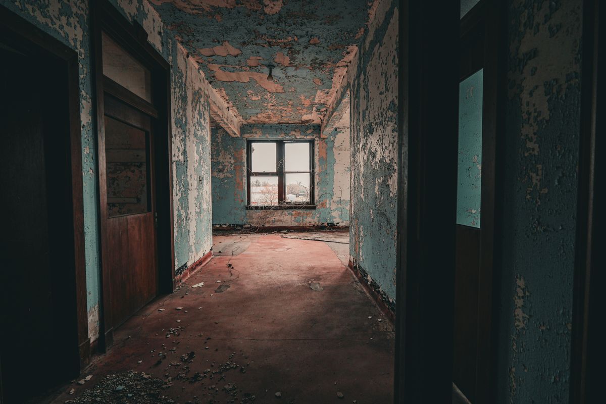 flat moves in Hebburn — Flat Moves in Hebburn — the working end of the job
