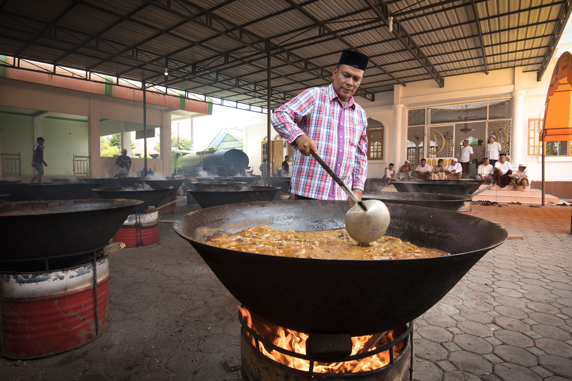 トゥントゥントゥンサフールの名前の意味——インドネシアのラマダン文化を徹底解説