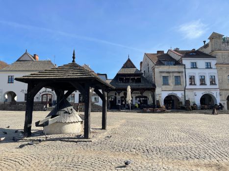 Kazimierz Jewish quarter walk — Krakow