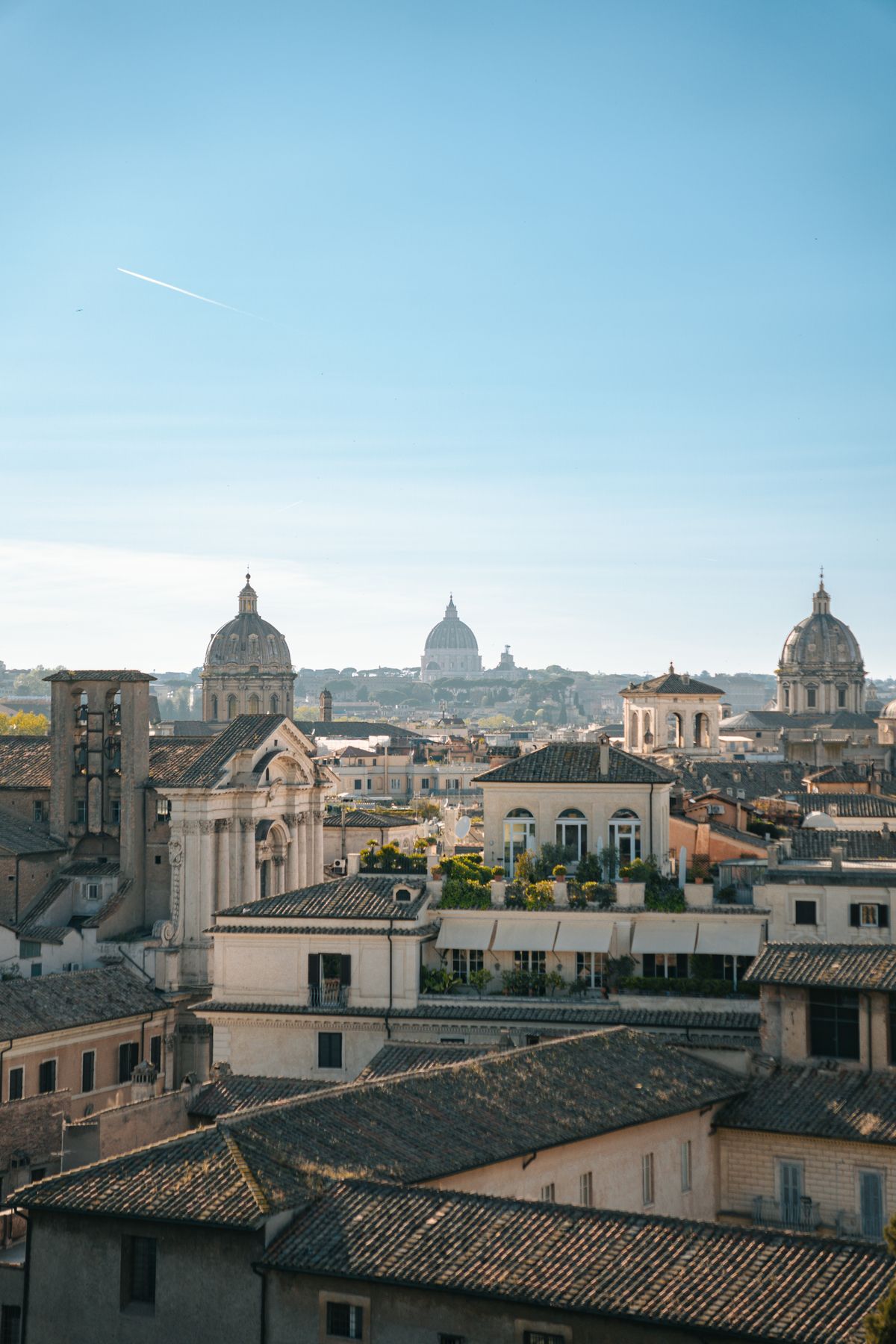 Centro storico di Roma con palazzi antichi e cupole
