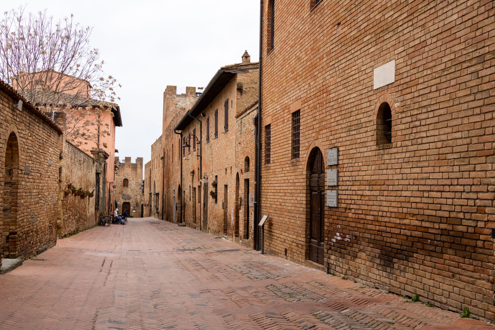 Dante's medieval Florence still survives on Via dell'Inferno and around the Casa di Dante.
