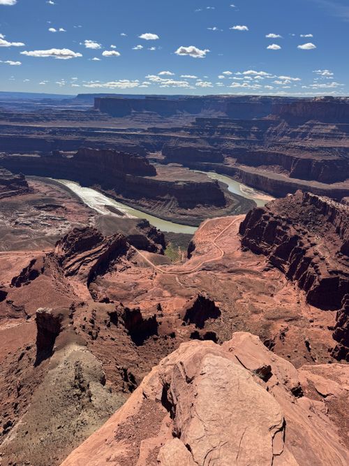 Free Breathtaking overlook of Canyonlands National Park showcasing dramatic red rock formations and winding river. Stock Photo