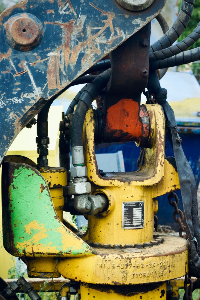 Gear pump internal components close-up