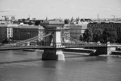 Free Black and white photo of the Chain Bridge over the Danube in Budapest, Hungary. Stock Photo