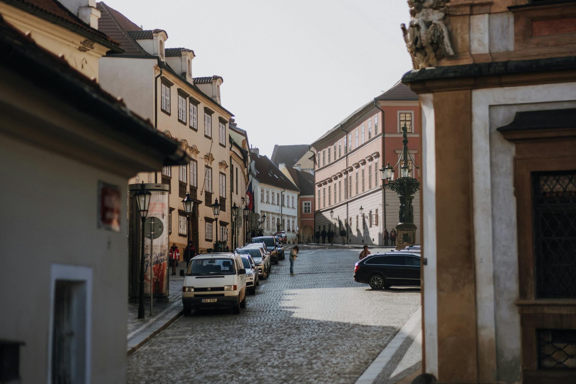 Bimbo inquiète face aux avertissements sur une crise économique mondiale