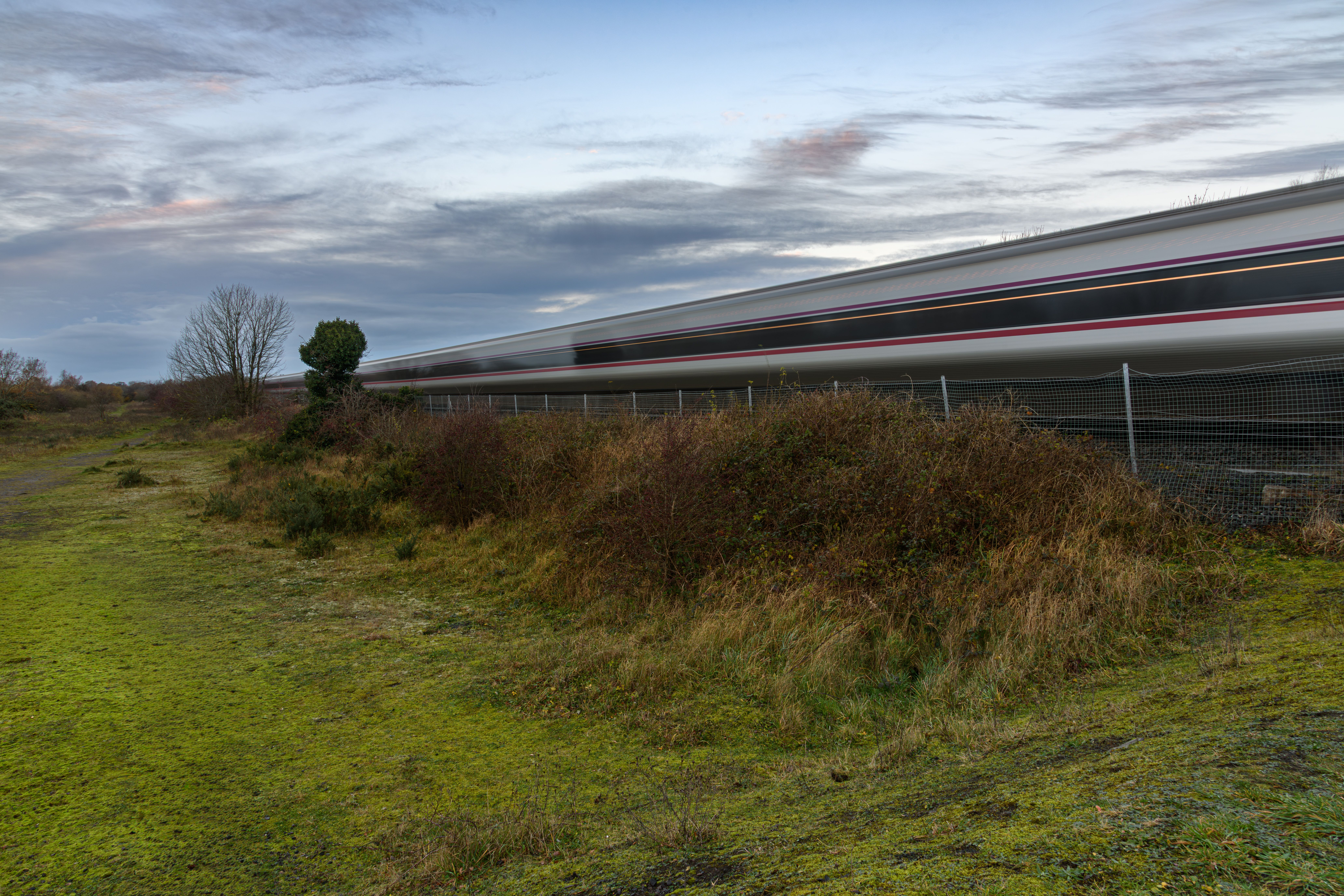 Gambity HEADLINE: Two UK train derailments in 24 hours raise infrastructure liability q…