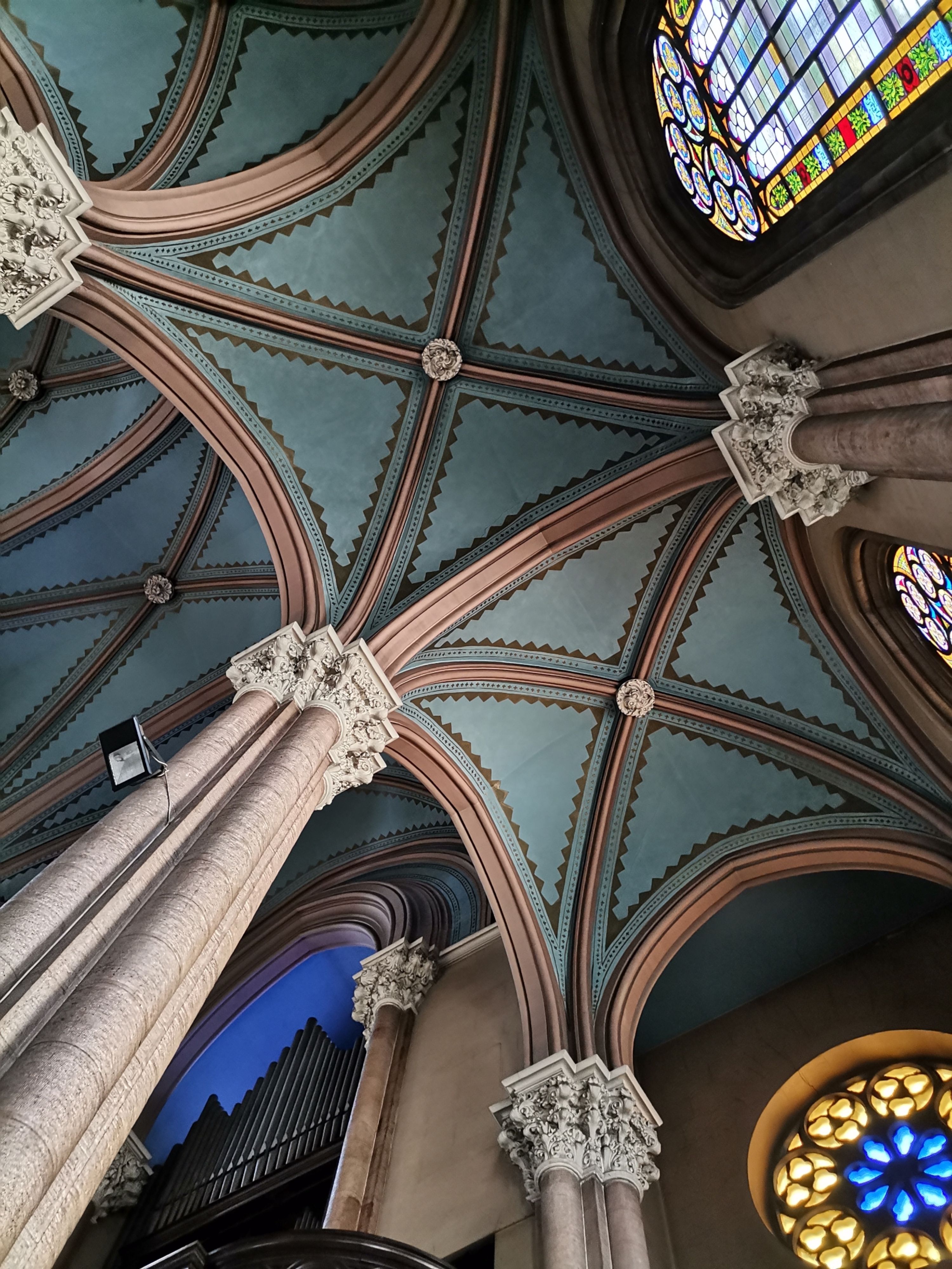 Gothic Cathedral Arched Ceiling with Blue Vaults · Free Stock Photo
