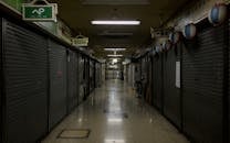 Desolate Underground Arcade in Takatsuki, Osaka