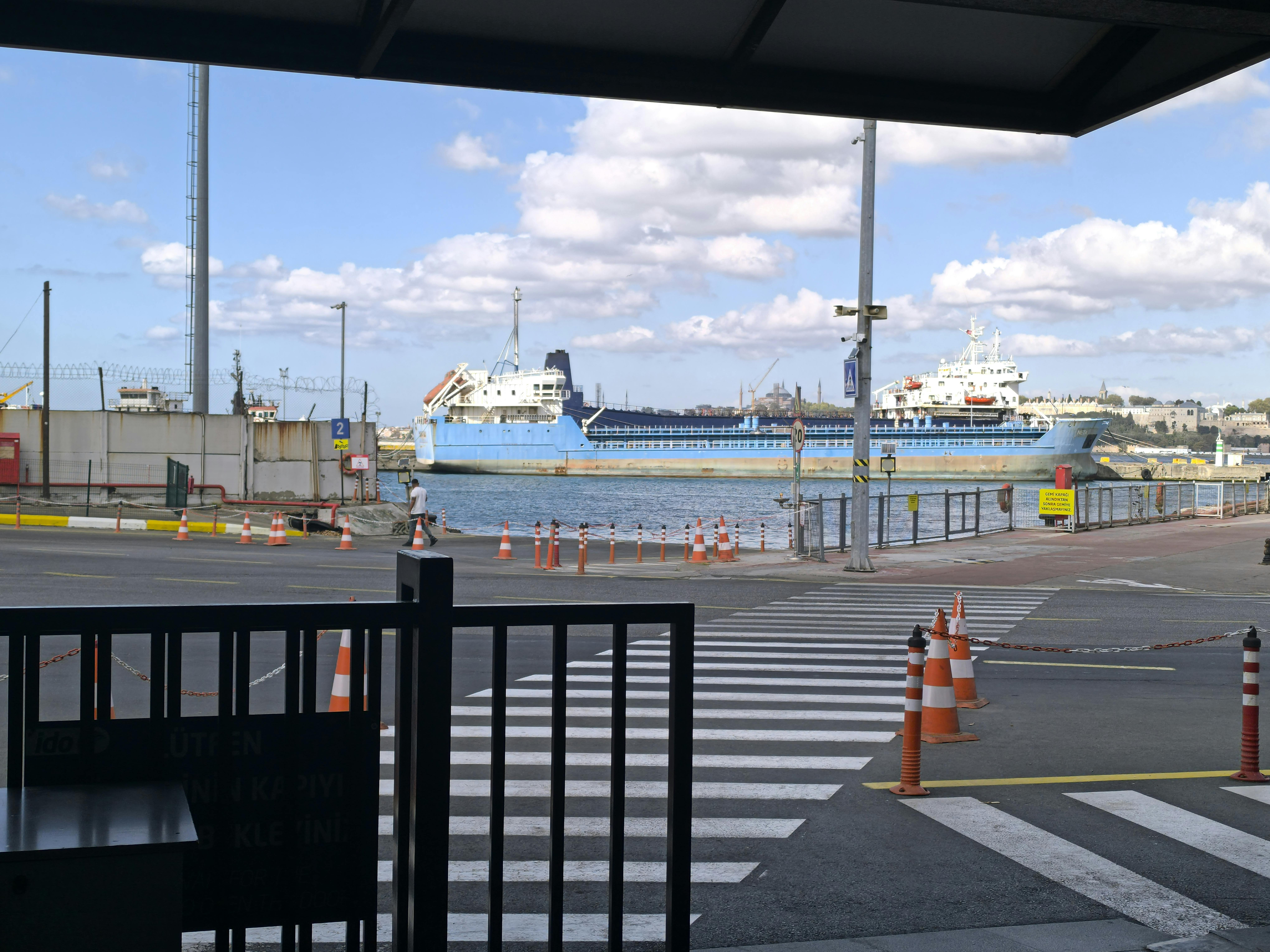 Africa's Trade Crossroads: How US-China Competition Is Reshaping Continent's Investment Landscape