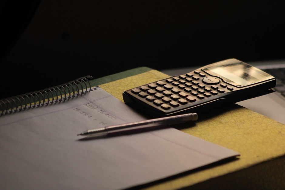 focus timer and notebook lifestyle photo 1
