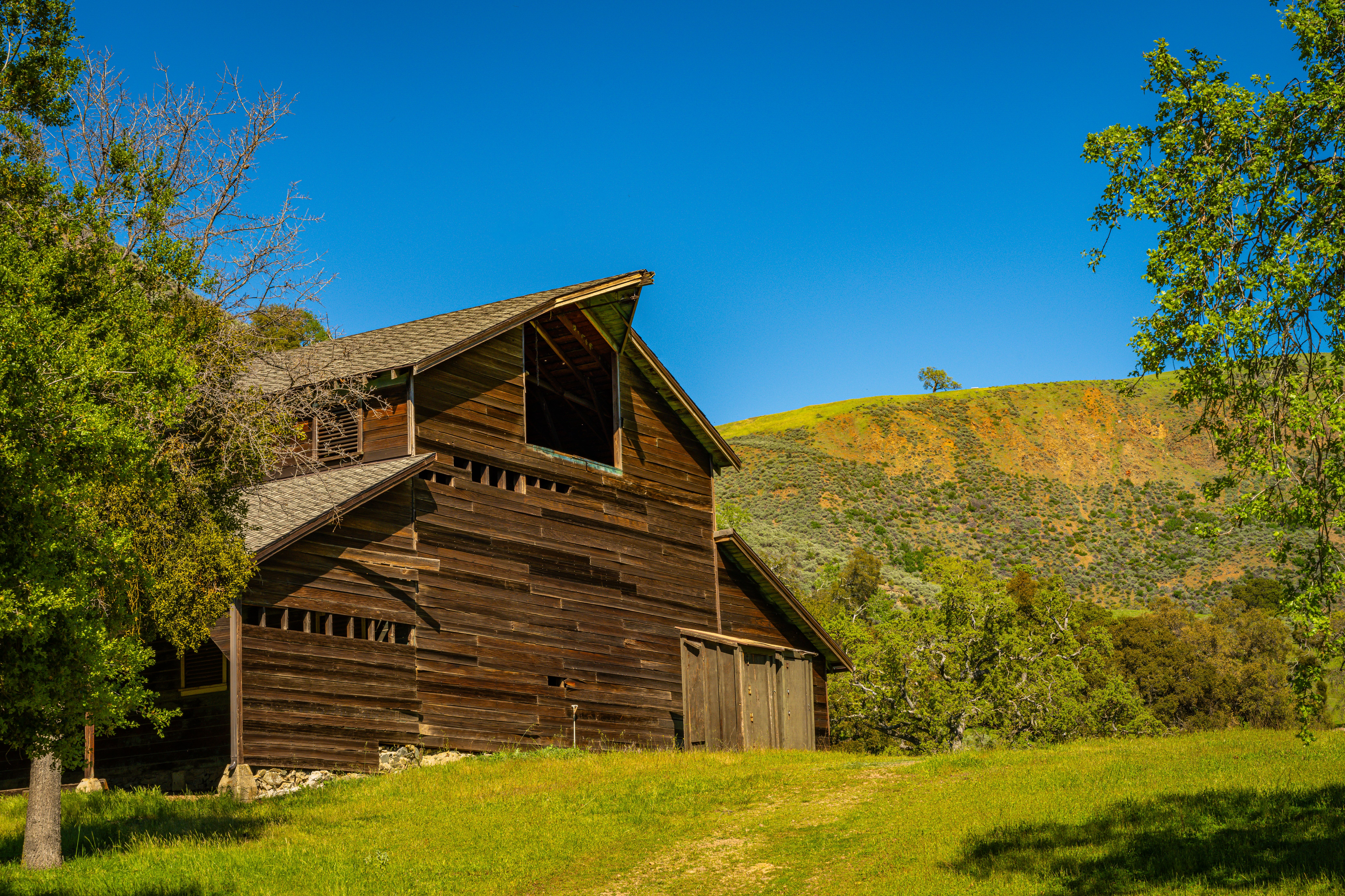 A beautiful rural California property eligible for USDA home loans