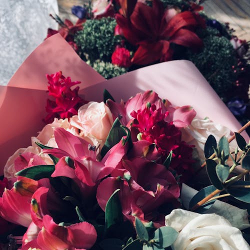 Free Bouquet with delicate roses and lilies Stock Photo