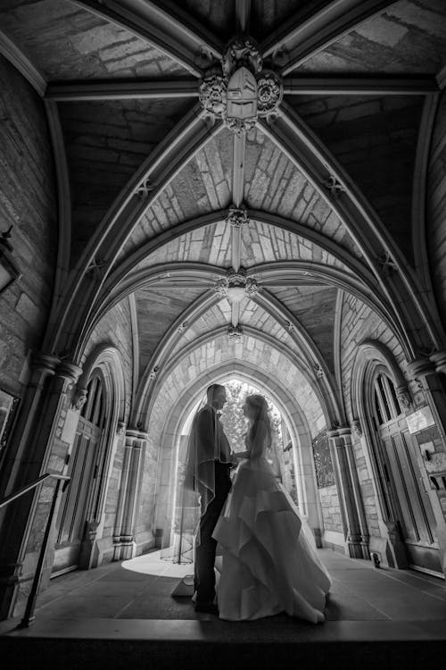 Free Grayscale Photo of Woman in White Dress Stock Photo