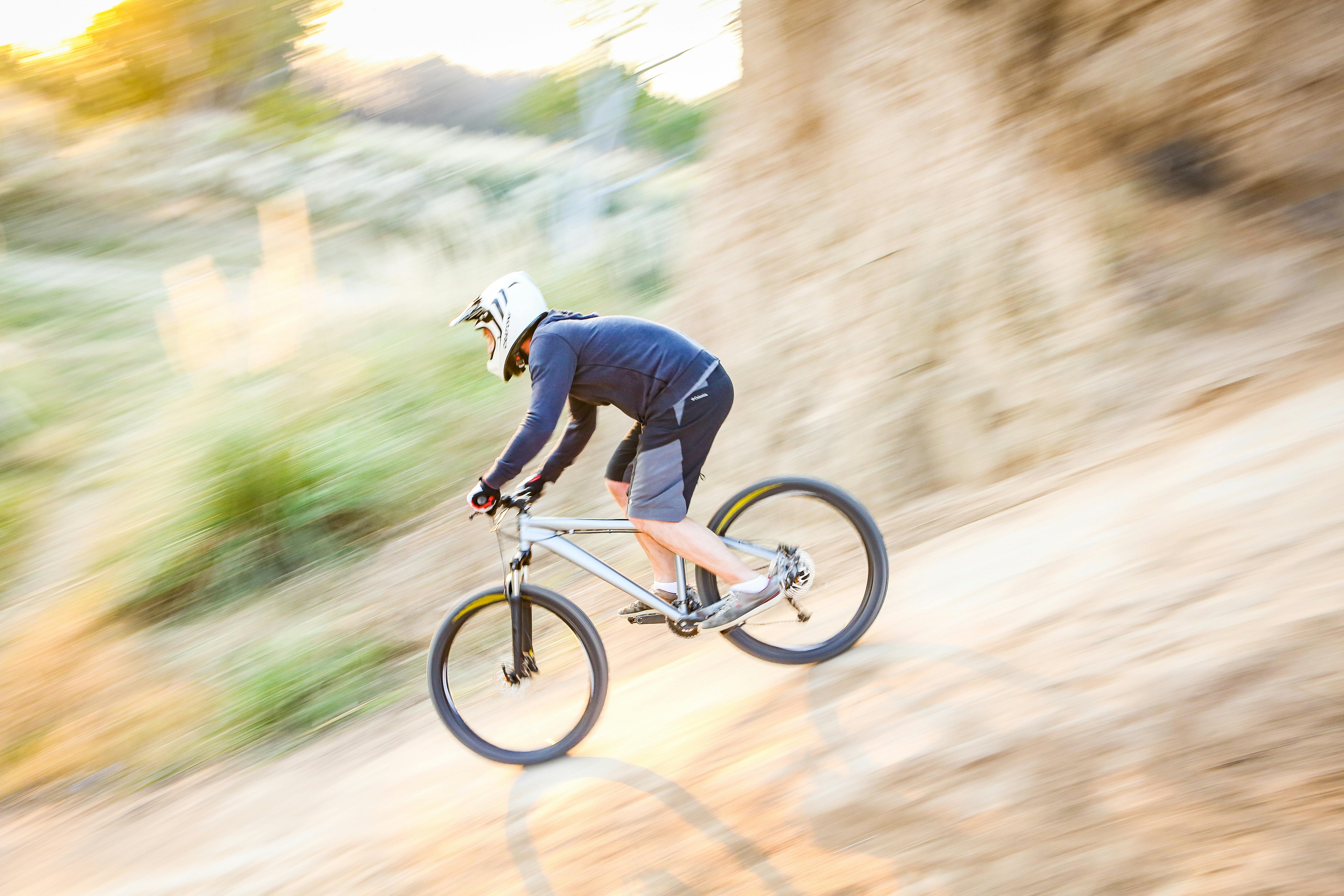 How To Mountain Bike - Tips For The New Mountain Biker
