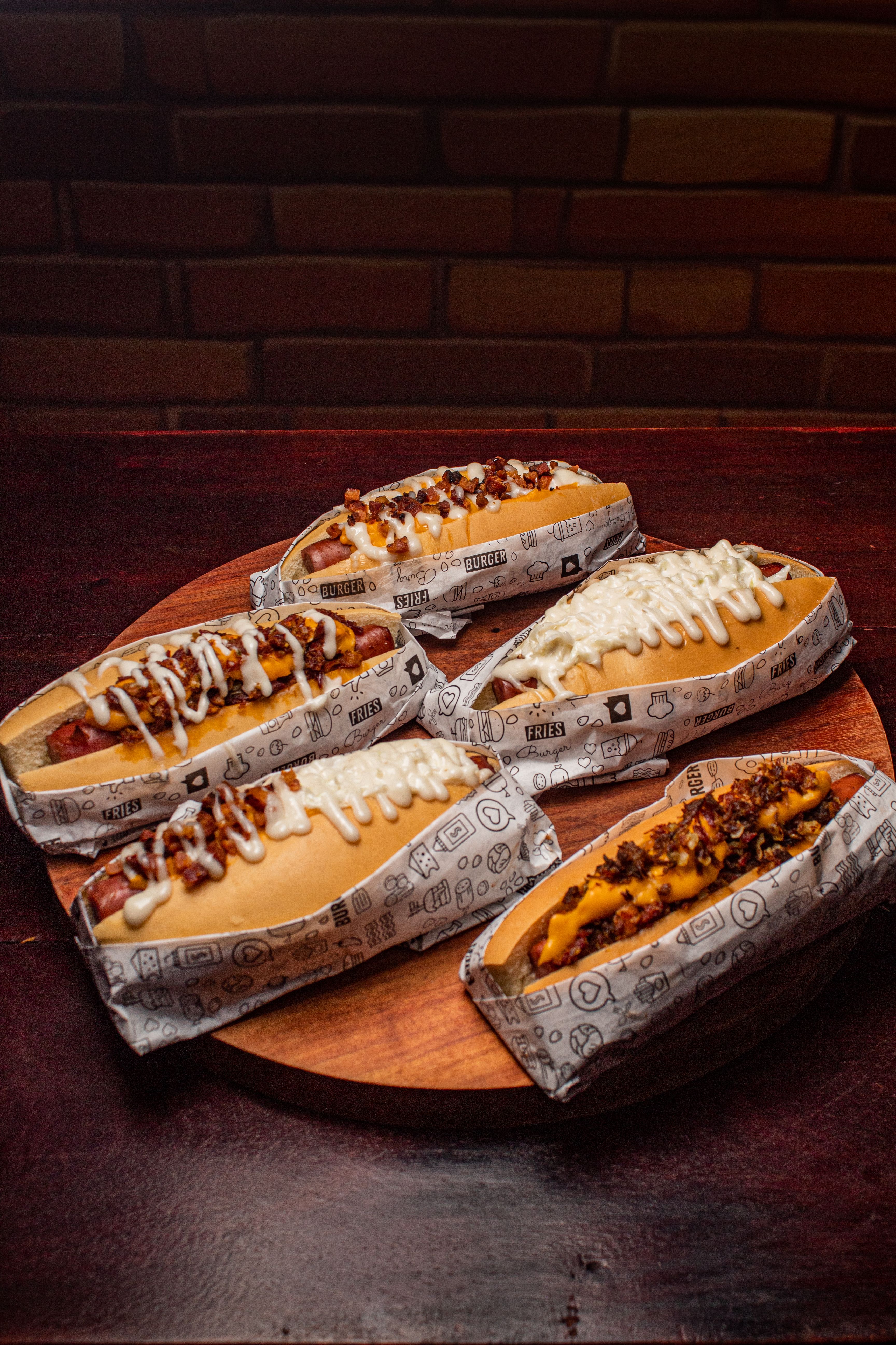 Hot Dog com Cheddar