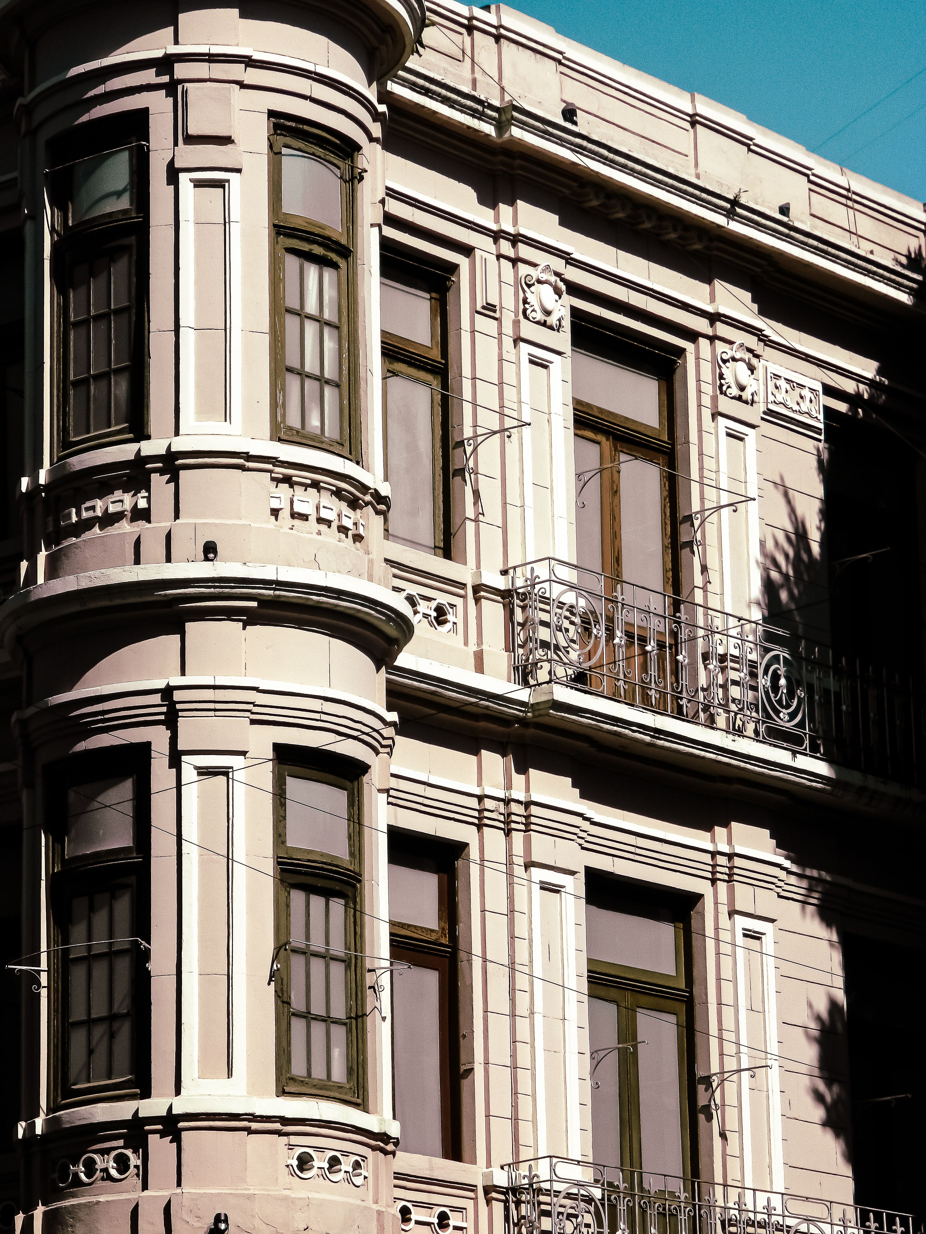 Classic European Architecture with Detailed Facade · Free Stock Photo