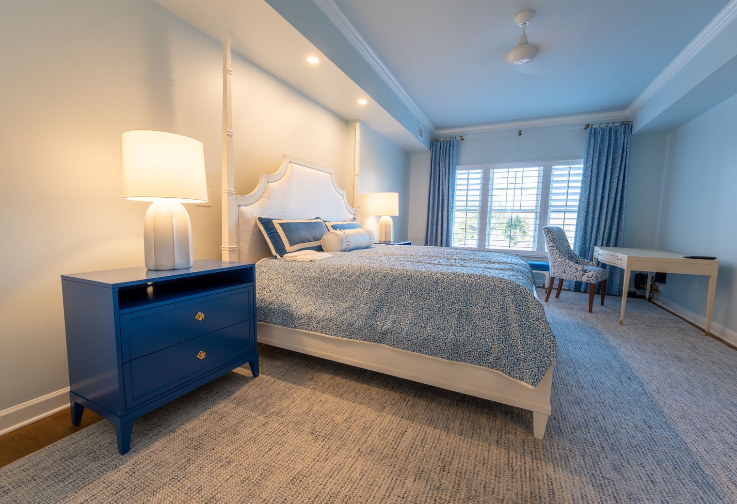 Coldharbour — professional movers carrying furniture on a house move