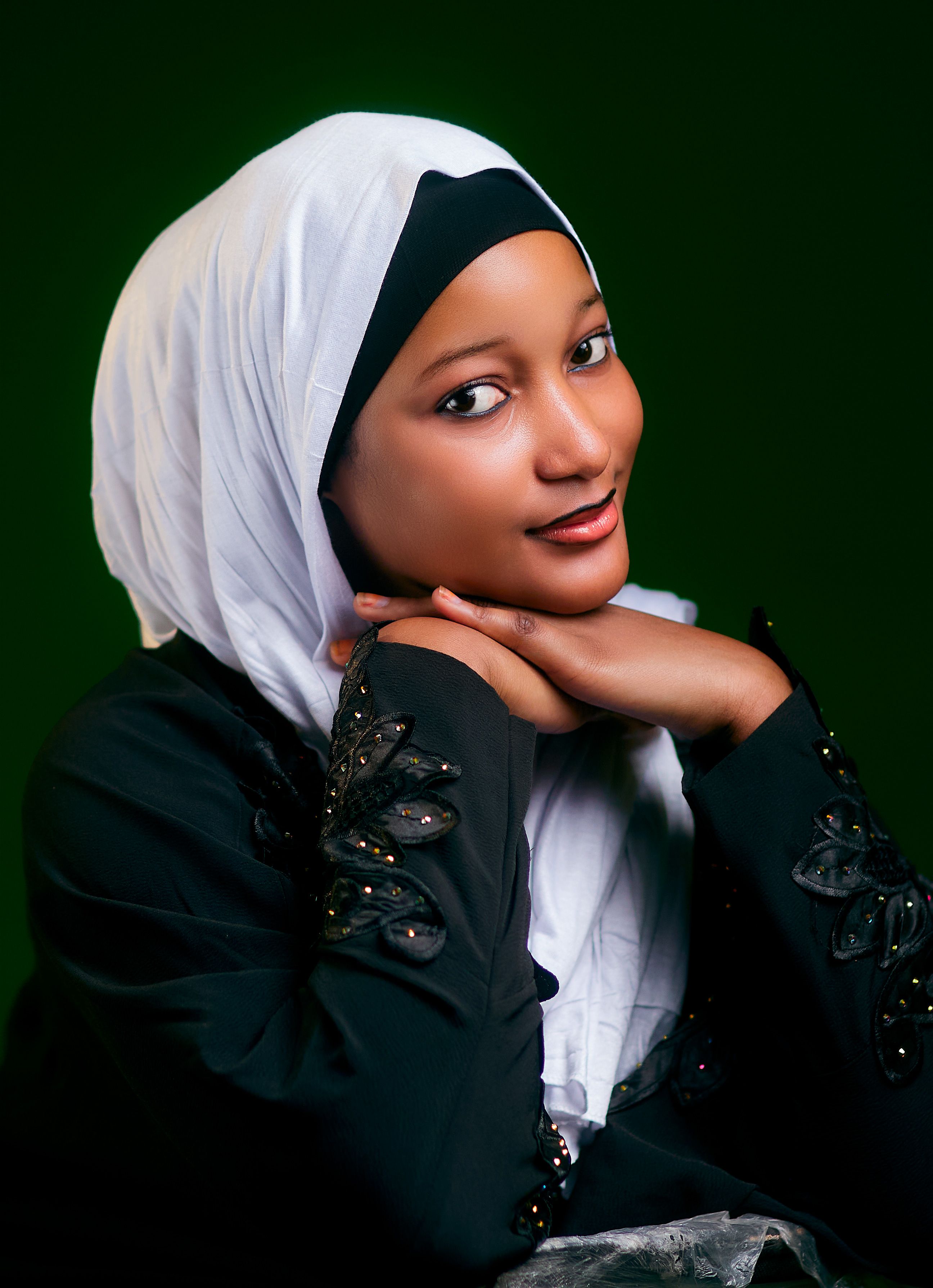 Elegant Portrait of a Woman in Hijab · Free Stock Photo