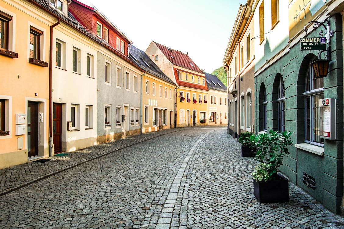 Foto Von Cobble Stone Road Während Des Tages