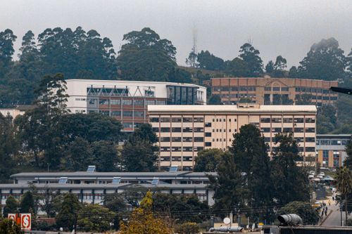 Free Skyline view of buildings and greenery in Nhlangano, Eswatini, during the day. Stock Photo