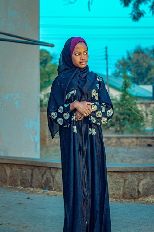 Free Portrait of a young woman in a traditional outfit in Zaria, Nigeria. Stock Photo